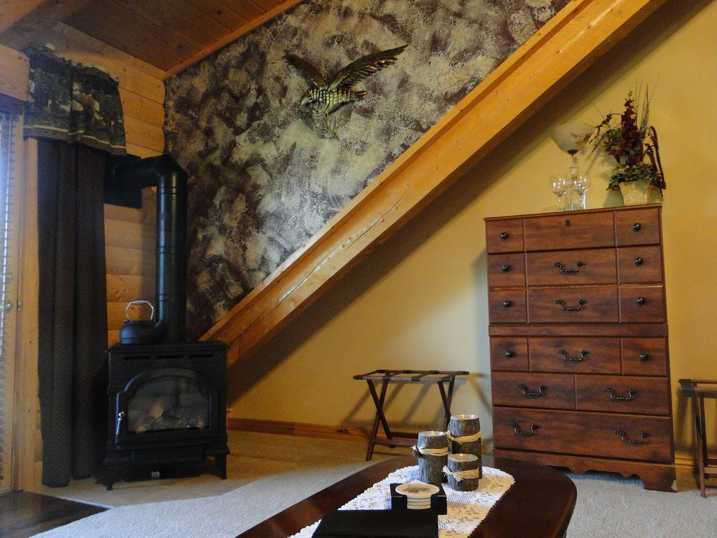 باغوسا سبرينغز Elkwood Manor Bed & Breakfast الغرفة الصورة