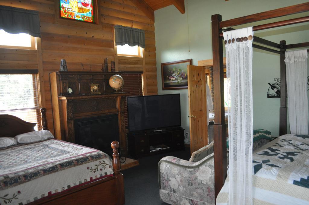 باغوسا سبرينغز Elkwood Manor Bed & Breakfast المظهر الخارجي الصورة
